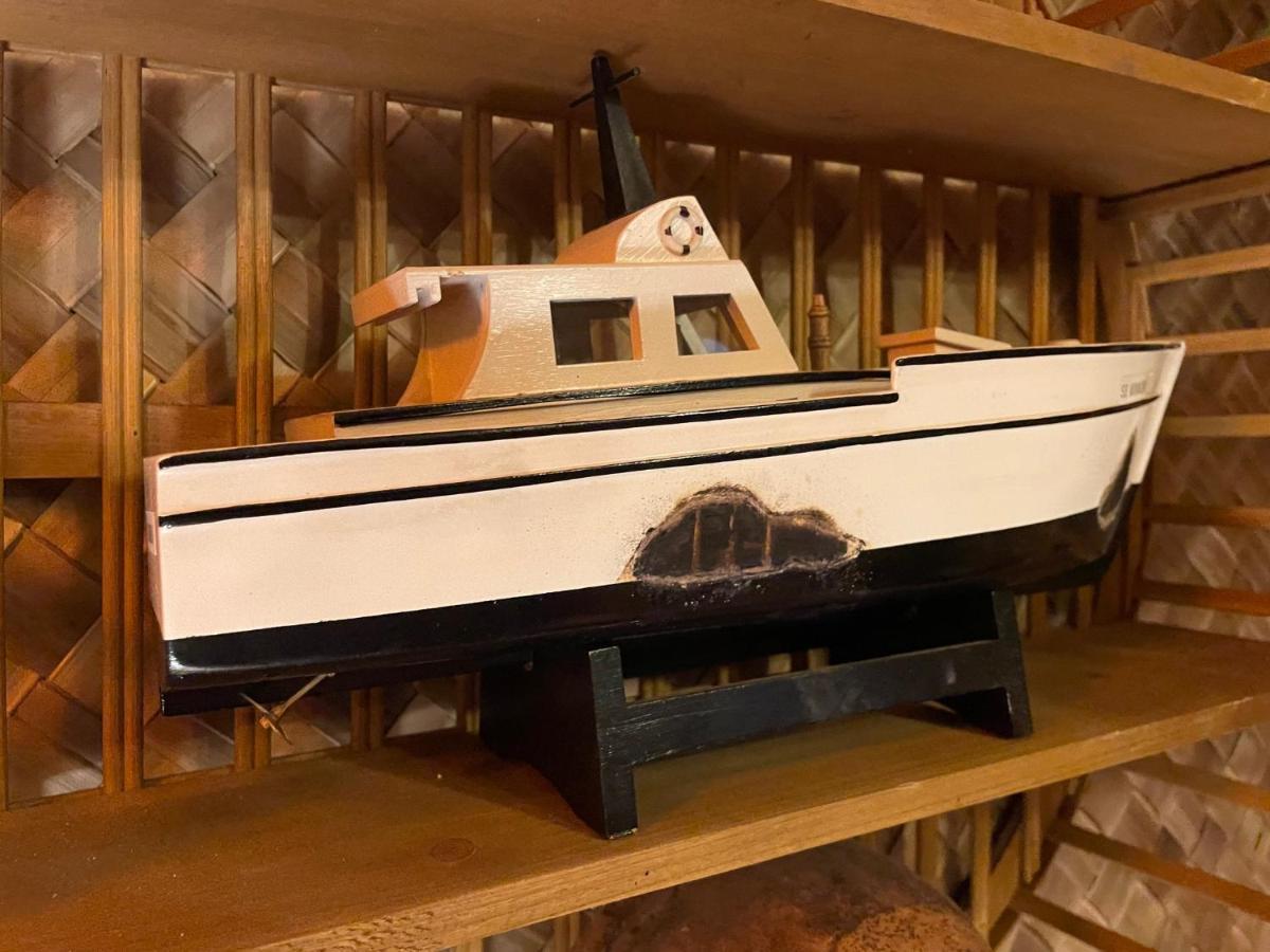 تامبا The Kondo Tiki المظهر الخارجي الصورة
