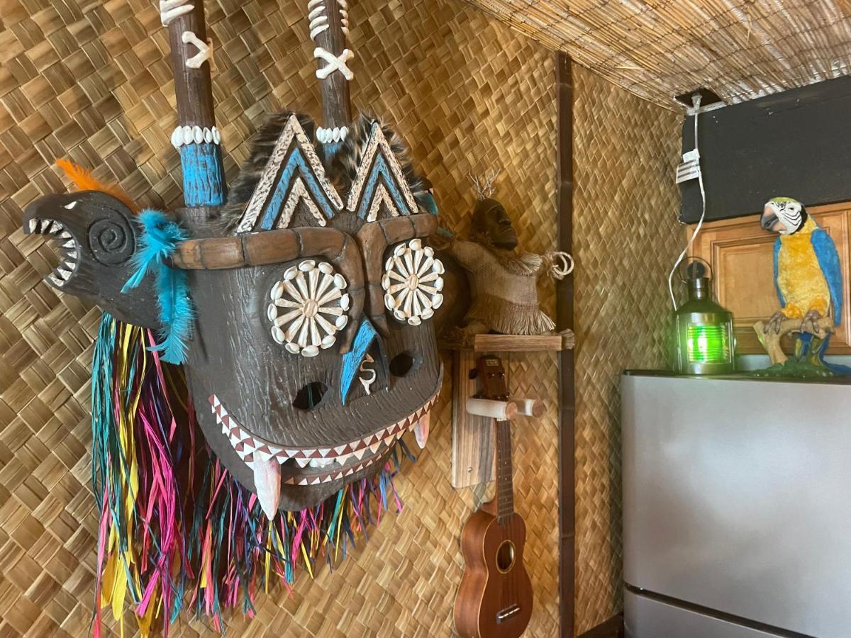 تامبا The Kondo Tiki المظهر الخارجي الصورة