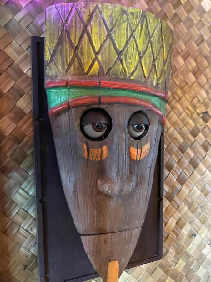 تامبا The Kondo Tiki المظهر الخارجي الصورة